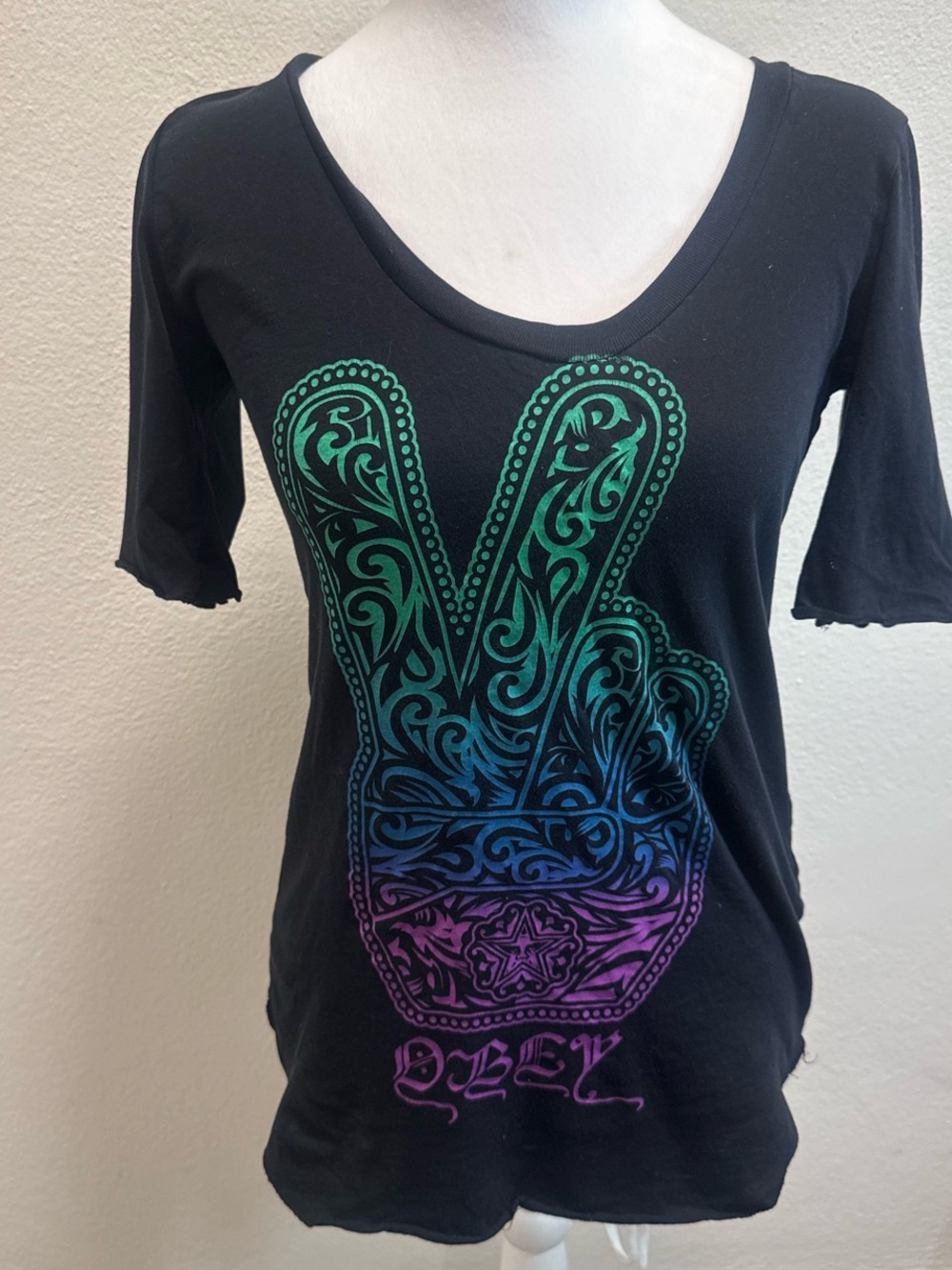 Obey Filigree Henna Peace Sign T Shirt